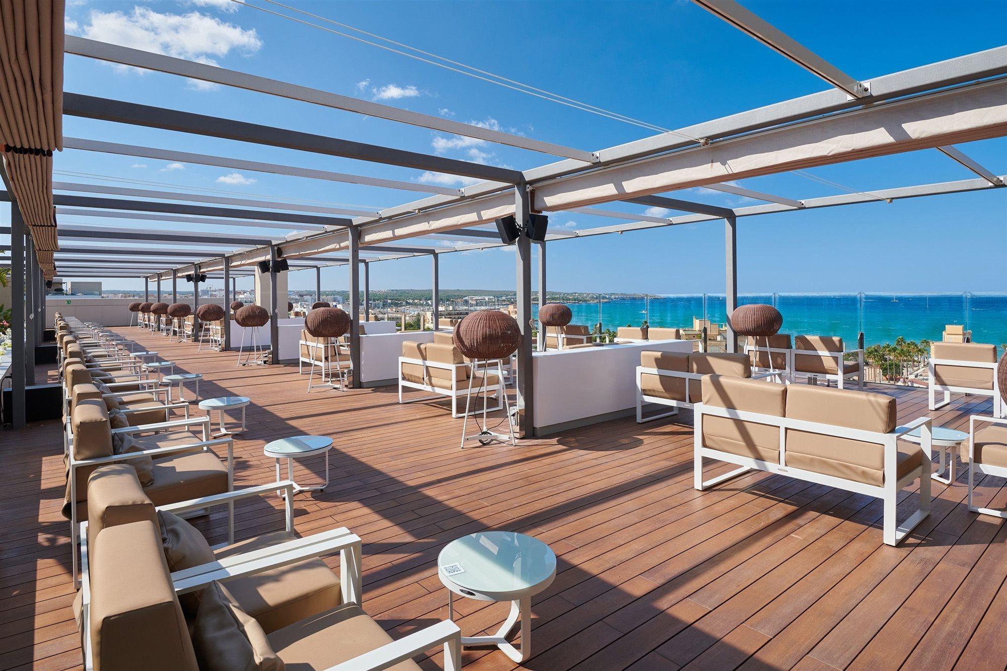 Hipotels Playa De Palma Palace&Spa (Adults Only) Екстериор снимка Rooftop bar