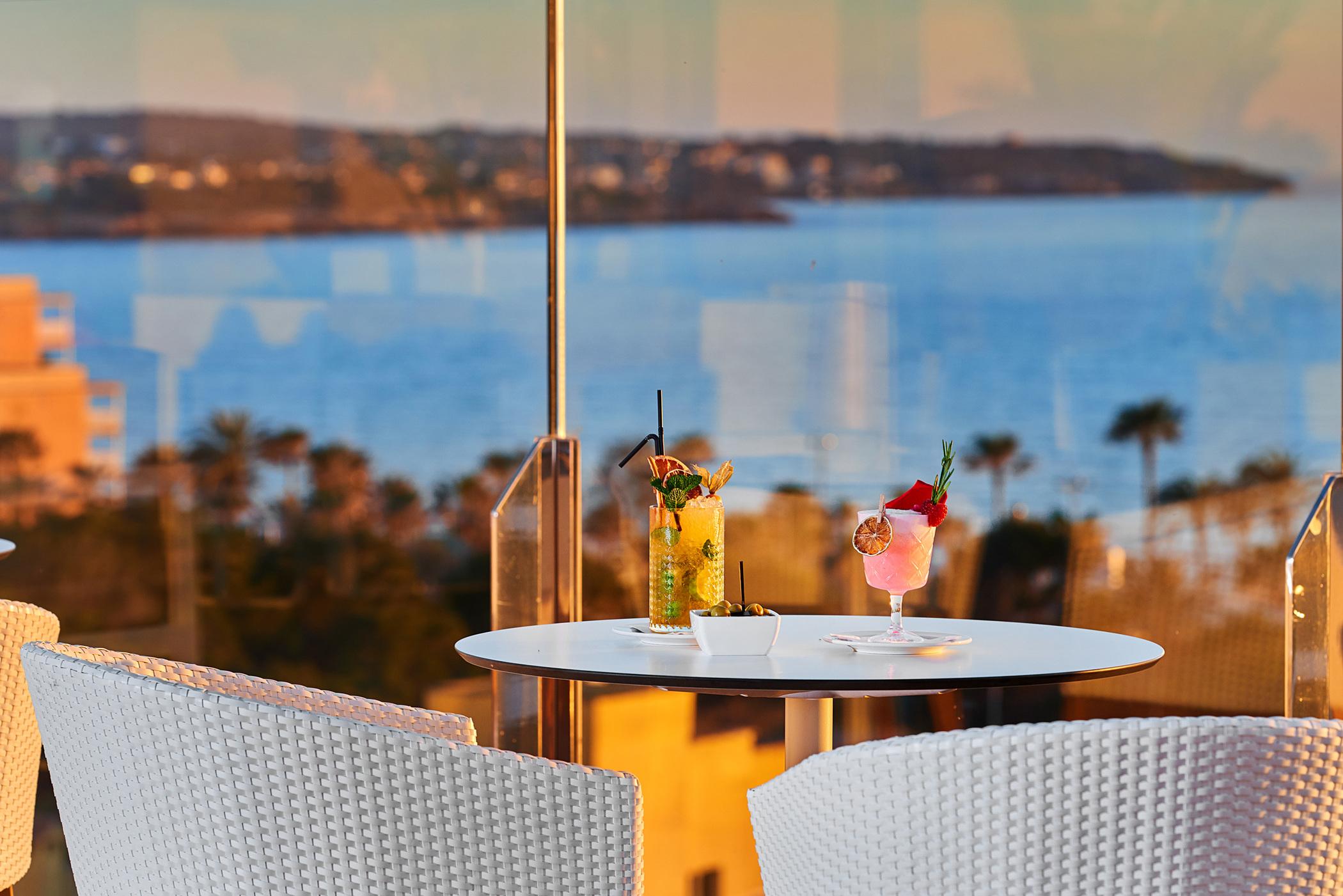 Hipotels Playa De Palma Palace&Spa (Adults Only) Екстериор снимка View from the hotel